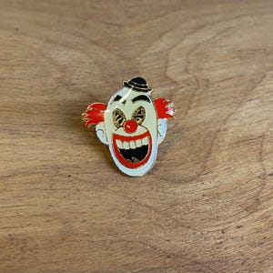 1980s Vintage LAUGHING CLOWN Enamel Pin Retro Circus Clowning Pinback