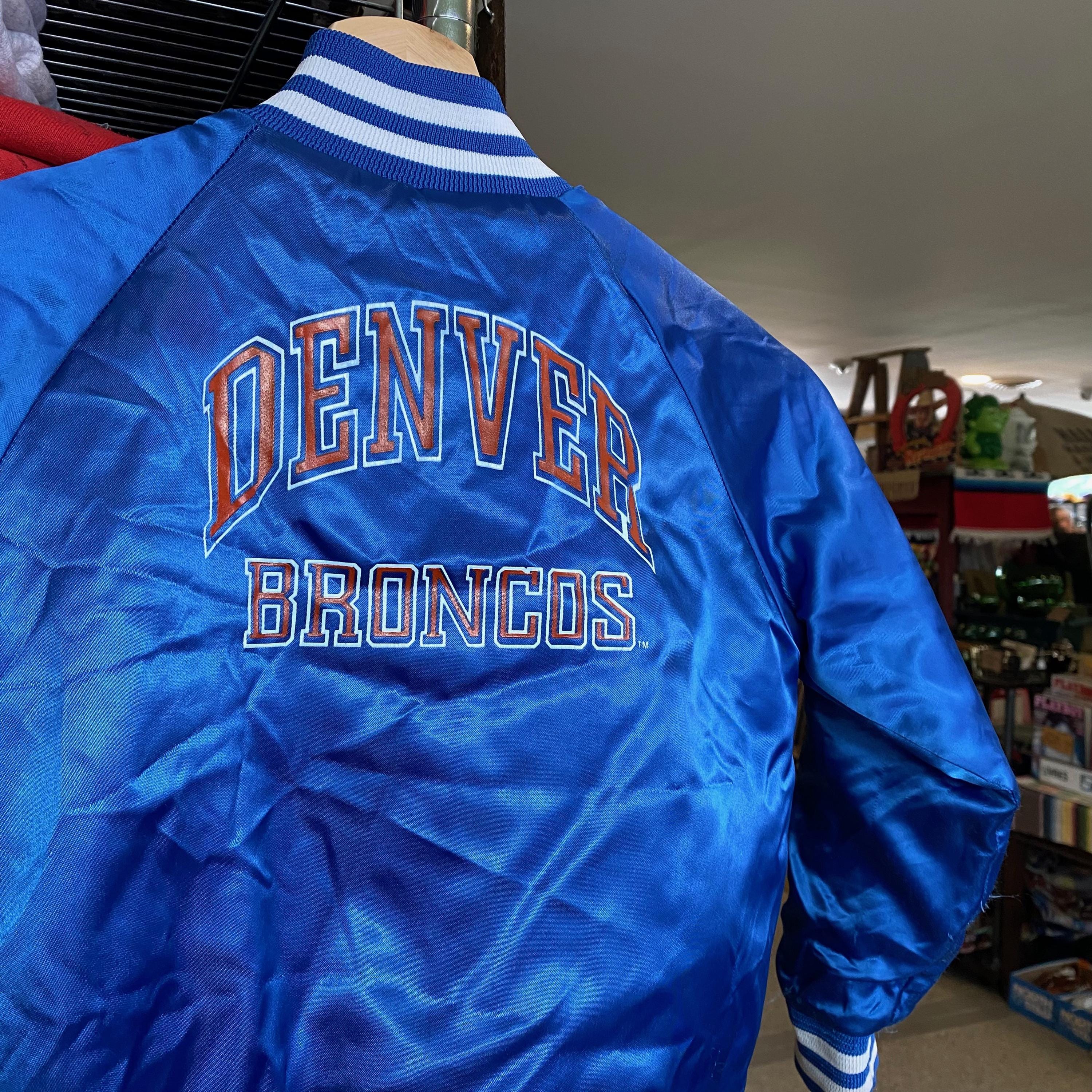 VTG 90s NFL DENVER BRONCOS STARTER PUFFER JACKET HOODIE Full