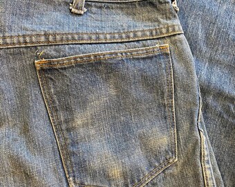1970s Vintage FLARED JEANS Retro Medium Wash Denim Pants Flare BellBottoms