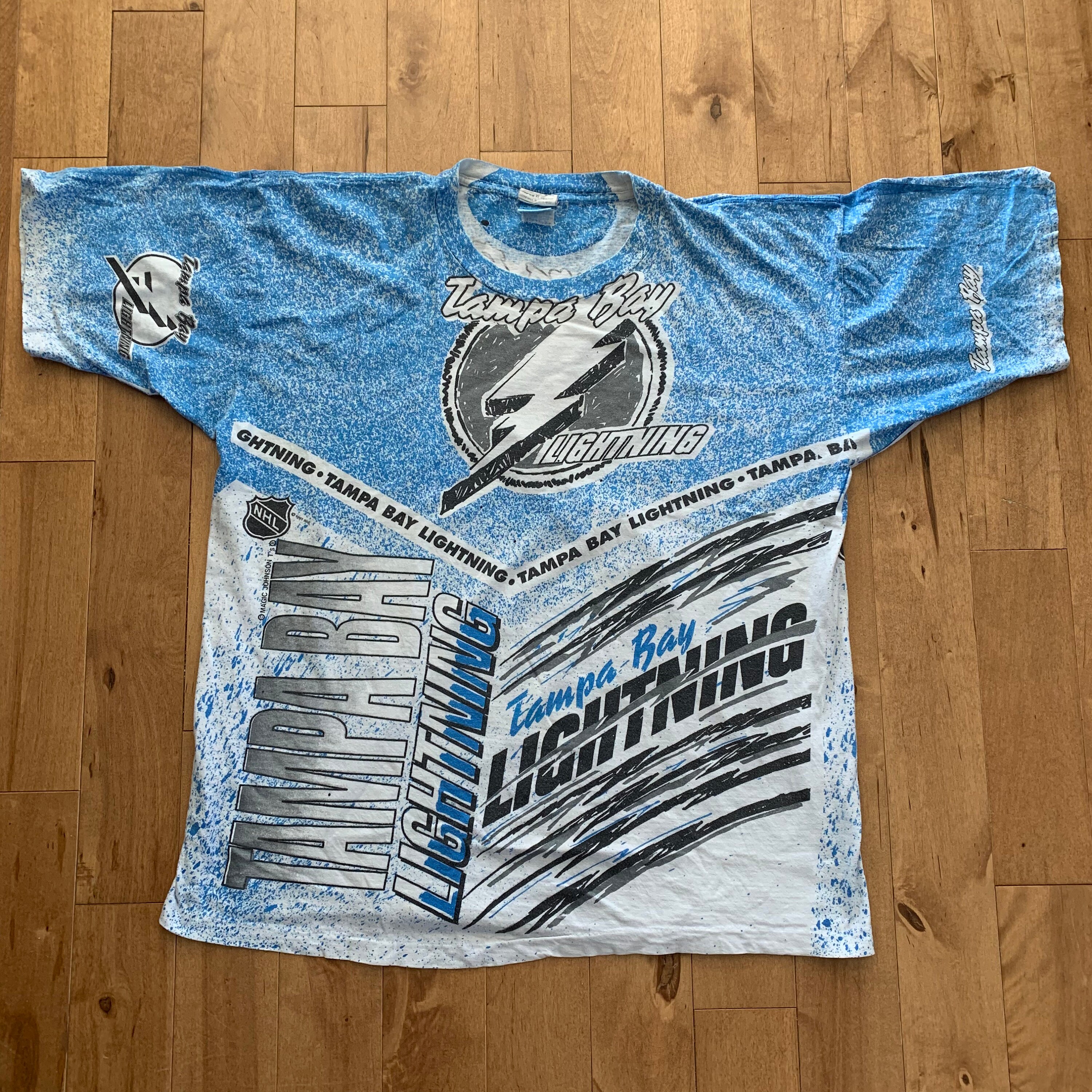 Vintage NHL (Magic Johnson T's) - Tampa Bay Lightning All Over