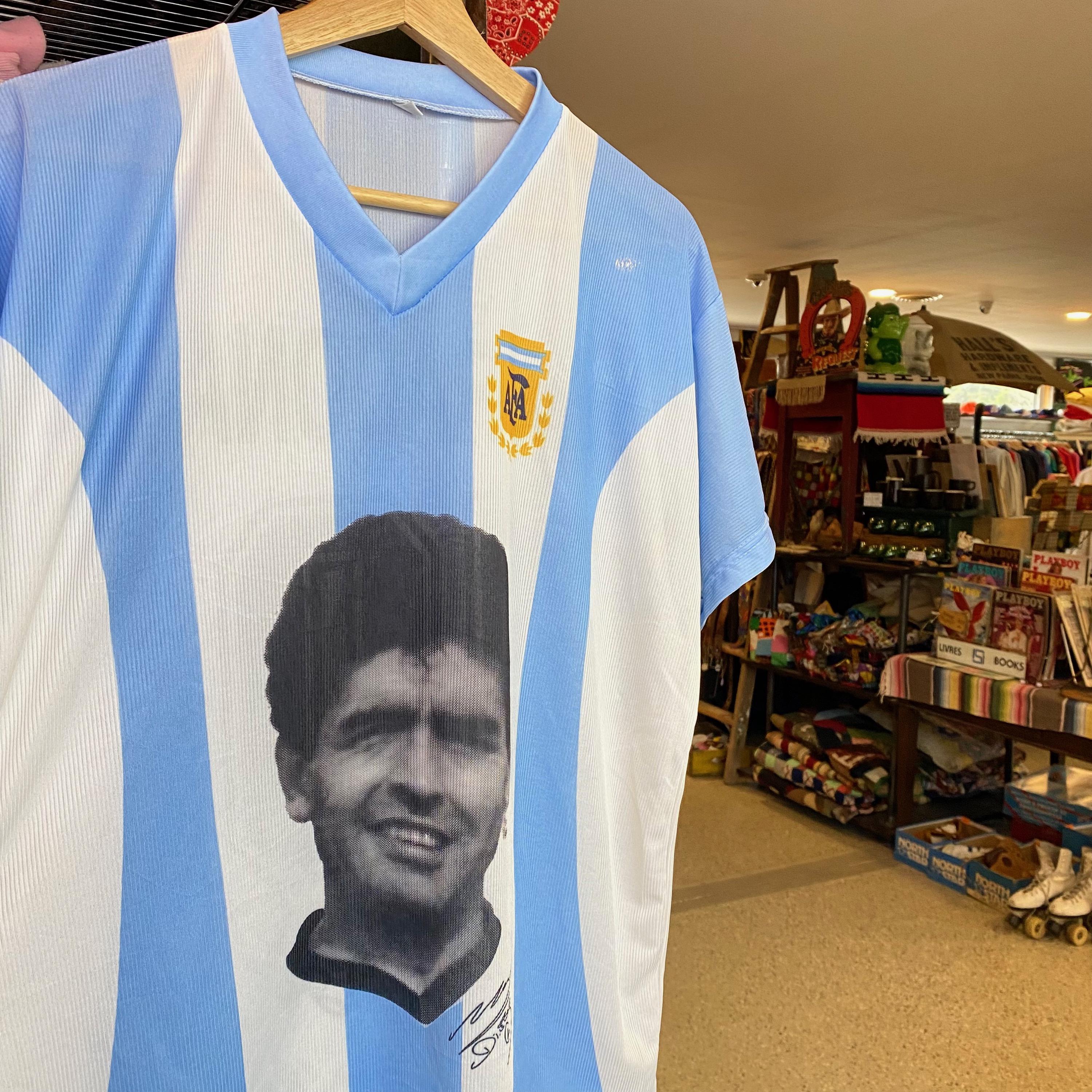 1990s Vintage DIEGO MARADONA Soccer Jersey Argentina Argentine Football Association AFA V-neck T-shirt