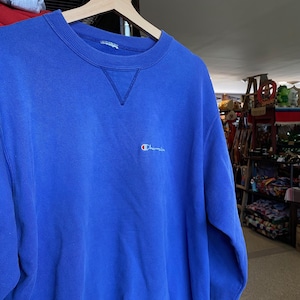 1990s Vintage CHAMPION Sweatshirt Blue Crewneck Sweater