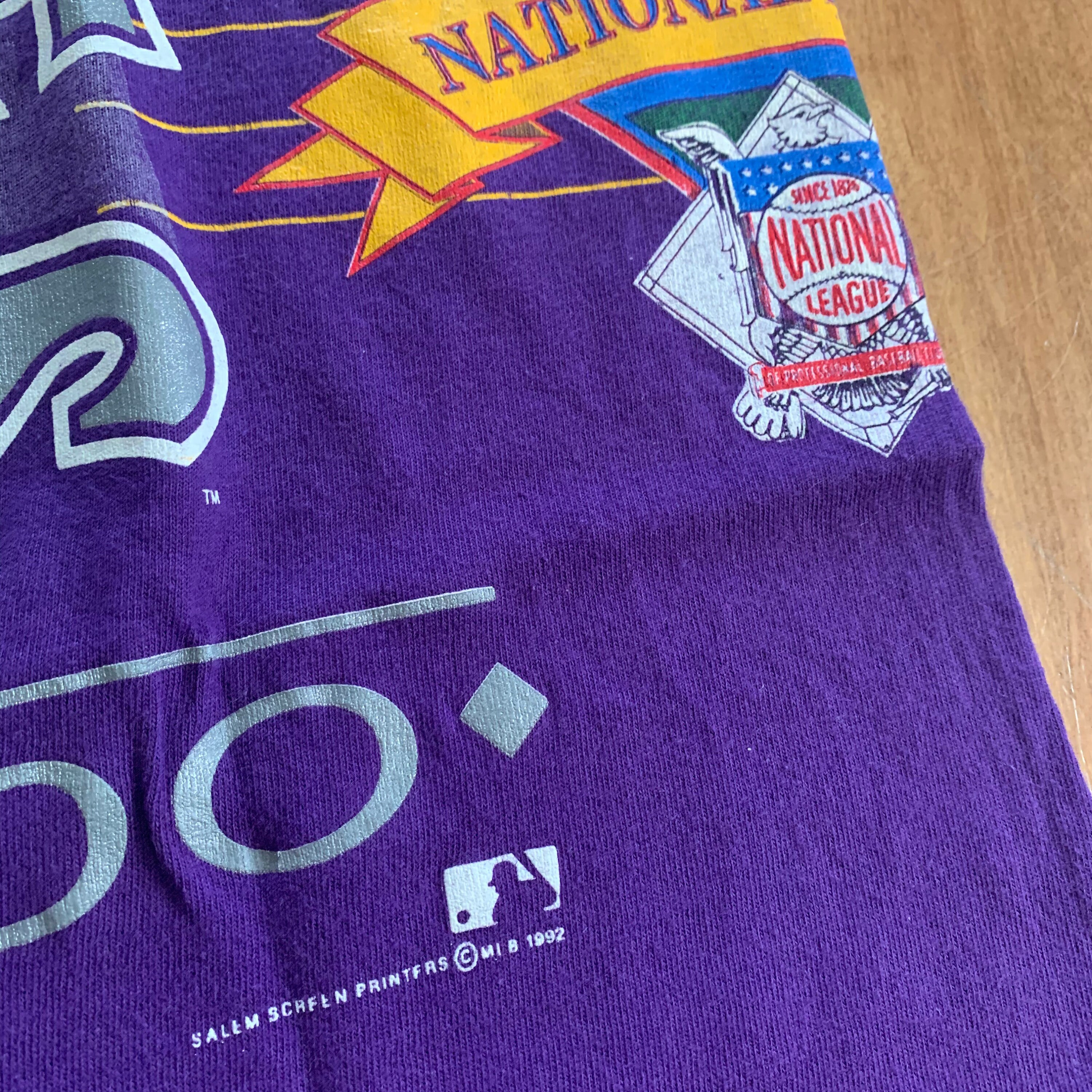 ✅️ デット GTS メジャーリーグ USA製 ビンテージ ロッキーズ Tシャツ 90年代コロラドロッキーズオールオーバープリントMLB Tシャツ