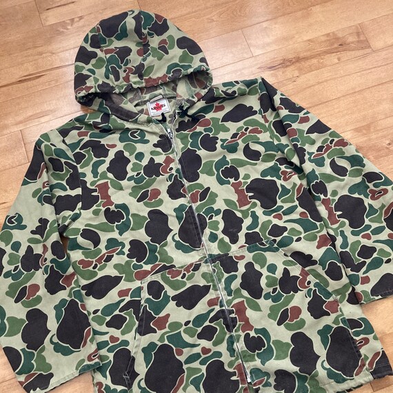 80s Camouflage Lightweight Hooded Jacket Vintage 1980s MWG Made in Winnipeg Canada All Over Print Zip Up Coat Outdoors Hunting Military