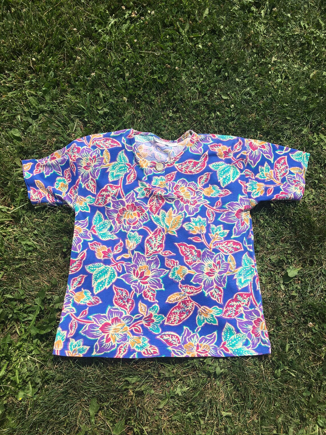 Womens Floral Henley Tee With Shoulder Pads Sarah Campbell Etsy