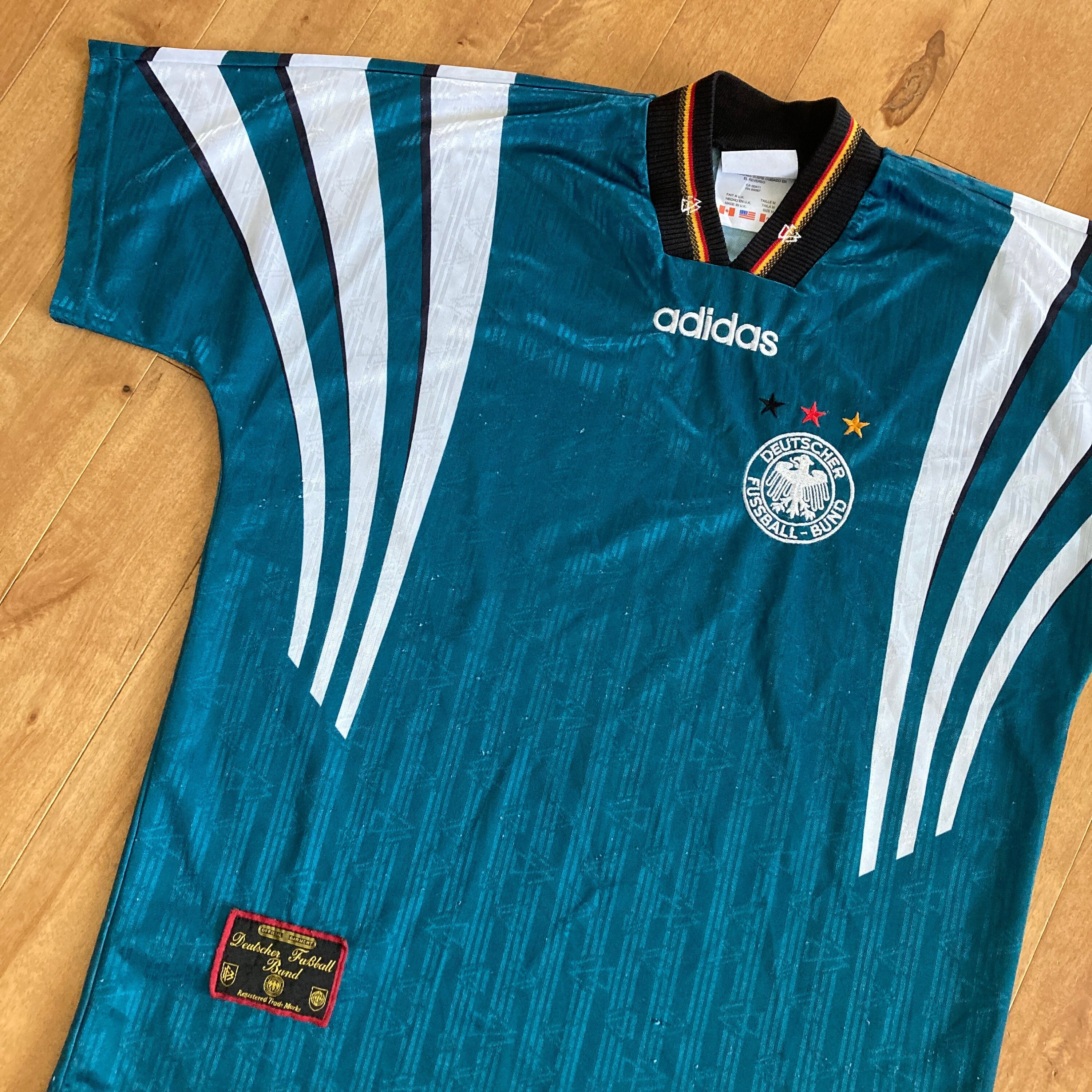 VINTAGE ADIDAS GERMANY DEUTSCHLAND NATIONAL TEAM FOOTBALL JERSEY 1996-1998  SZ M