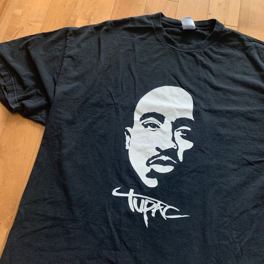 Late 90s Tupac Shakur Rap Tee Vintage 1990s AAA Alstyle Late 90s Tupac Shakur Rap Tee Vintage 1990s AAA Alstyle