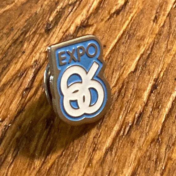 1980s Expo 86 Souvenir Enamel Lapel Pin Vintage 19