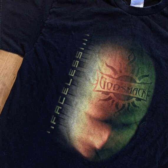 Godsmack Faceless Album Cover Tee AAA XL T-shirt Early 2000s American Heavy  Metal Hard Rock Band Nu Metal Streetwear Grunge Alternative - Etsy Denmark