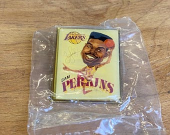 1990s Vintage SAM PERKINS Los Angeles Lakers Enamel Pin Salem Sportswear NBA Big Head Character Pinback