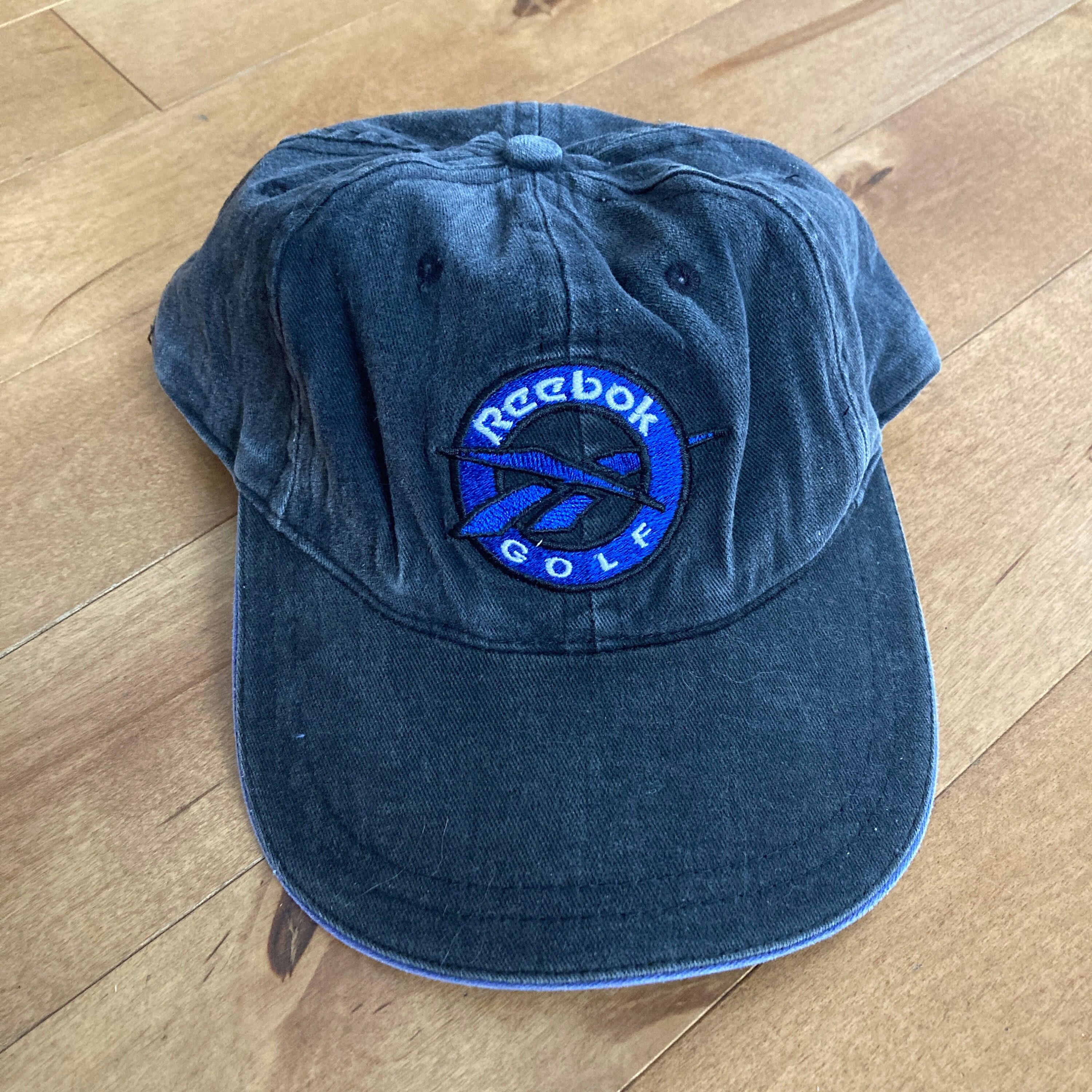 Reebok Trucker Hat -  Finland