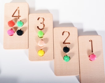Handgemaakt houten Montessori-nummerbakje - educatief telbord