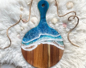 Large Round Wood Resin Ocean Cheeseboard, beach art, ocean art, gift sets, gift ideas, holiday gift