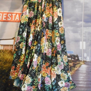 yumi kim floral dress - resort dress - floral cruise ship vacation dress vintage travel - clothing for travel best online vintage - vip suite treatment - vintage - unique and funky original items- 70s 80s 90s y2k vintage retro diners - yumi kim dress