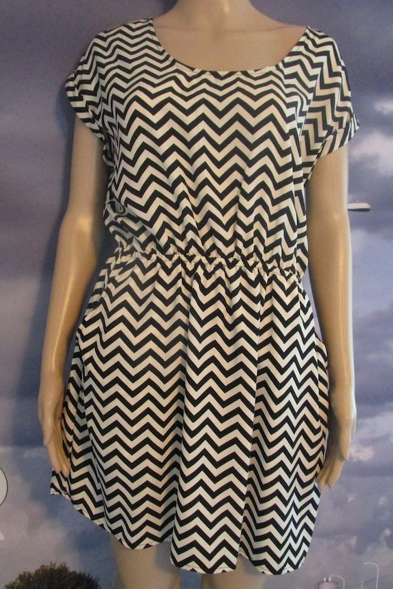 Chevron Print Dress - Chevron Pattern - Vintage Ca
