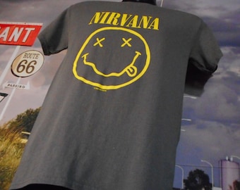 Vintage Nirvana T-shirt: 1992 Y2K Smiley Face Reproduction - Small