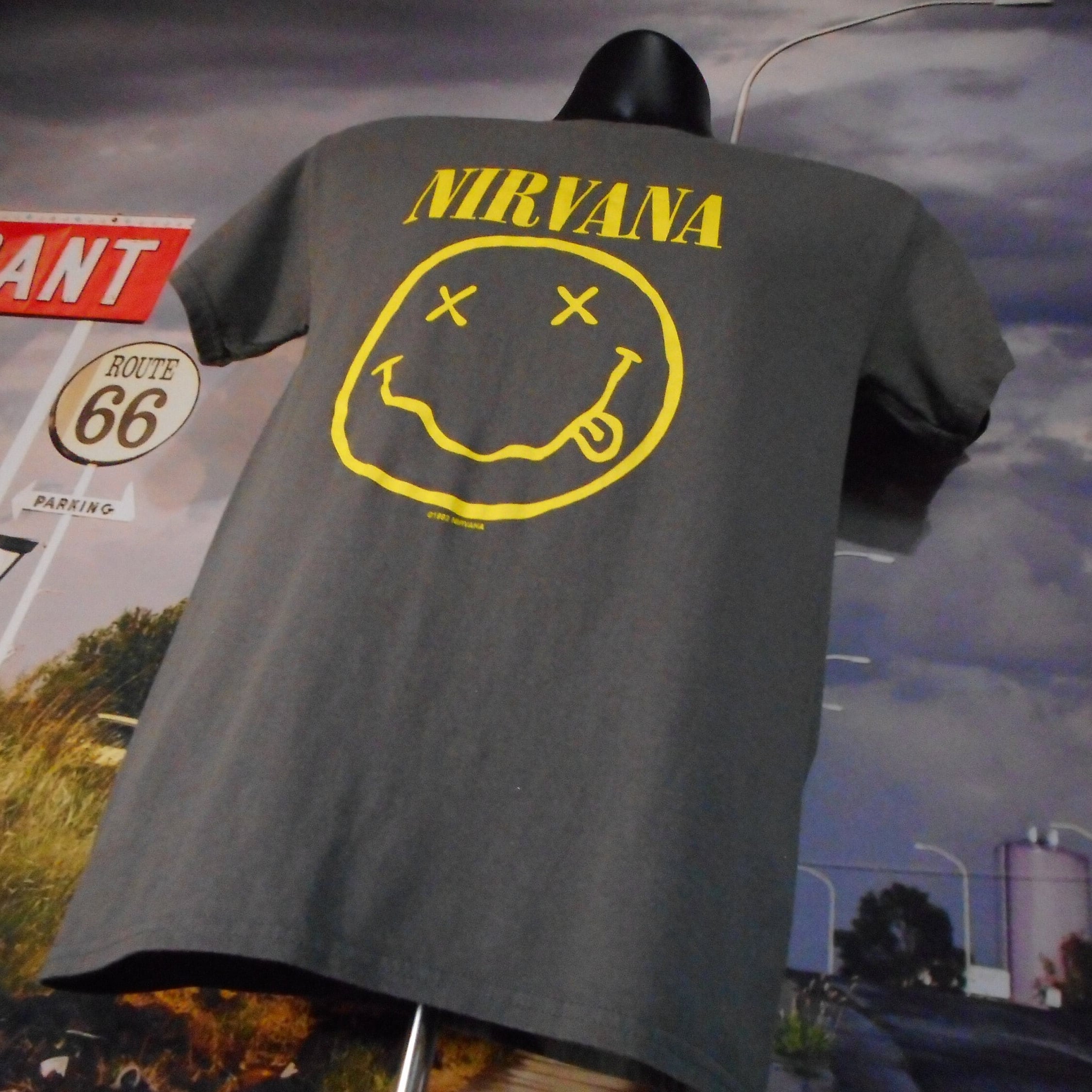 Nirvana Y2K 1992 Reproduction - Vintage Nirvana T-shirt Rare Nirvana Y2K 1992 Reproduction - Vintage Nirvana T-shirt Rare