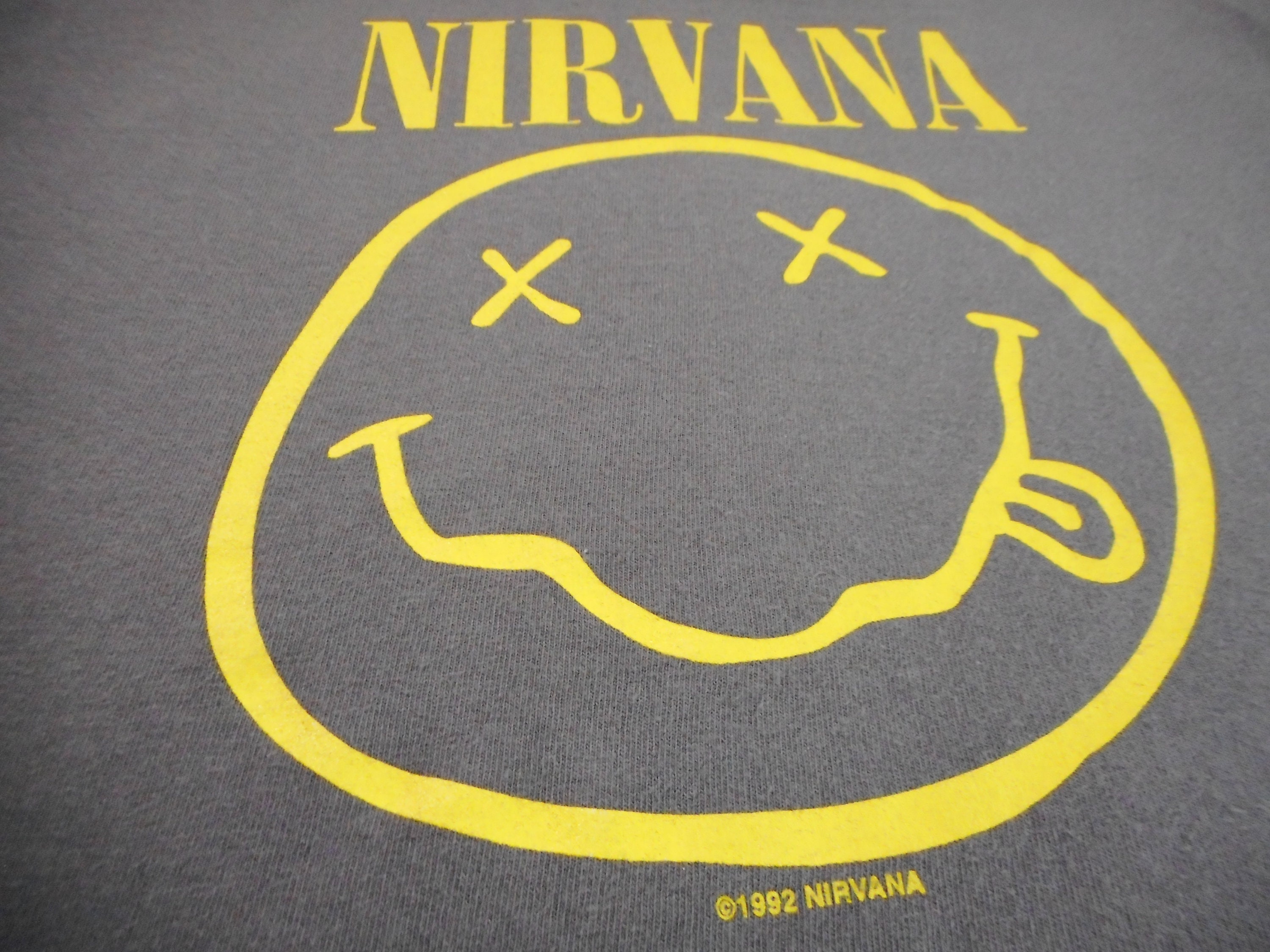 Nirvana Y2K 1992 Reproduction - Vintage Nirvana T-shirt Rare Nirvana Y2K 1992 Reproduction - Vintage Nirvana T-shirt Rare