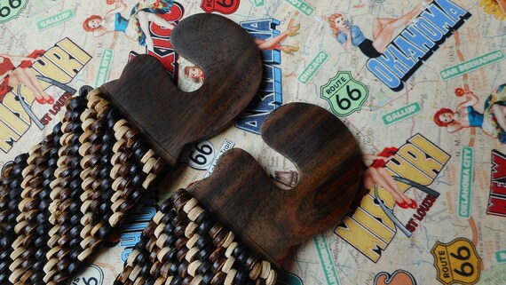 Wooden 70's Belt - Accessory - Stretchy Beaded Be… - image 2