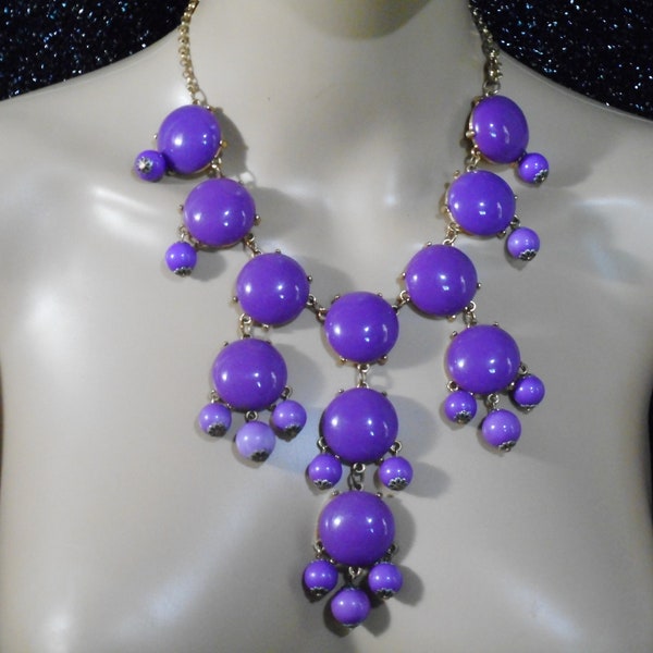 Purple Bib Necklace  - Statement Accessory - 1960's Costume Jewelry - Vintage Bib Necklace - Large Acrylic Set Beads - Swimwear Accessory