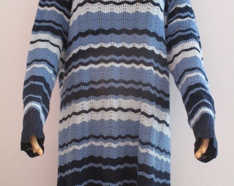 Vintage Diane von Furstenberg. Long Sleeve Sweater.  Large Designer Sweater / Tunic / Cover Up / Dress / Resort Wear. Blue Stripes. Knit.