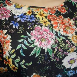 yumi kim floral dress - resort dress - floral cruise ship vacation dress vintage travel - clothing for travel best online vintage - vip suite treatment - vintage - unique and funky original items- 70s 80s 90s y2k vintage retro diners - yumi kim dress