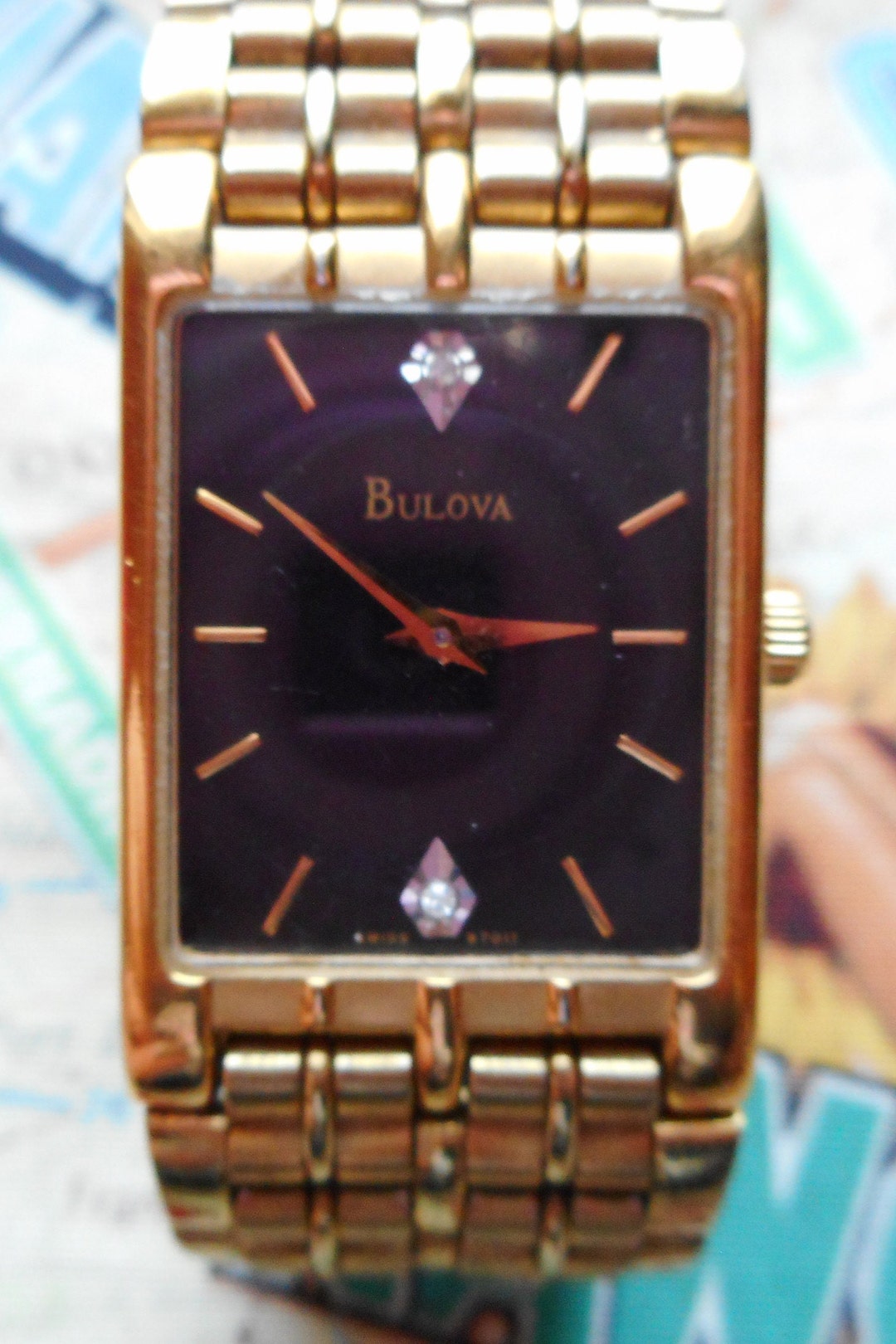 Bulova Vintage Watch - 1970's Men's Gold-tone Bulova Quartz Bulova Vintage Watch - 1970's Men's Gold-tone Bulova Quartz