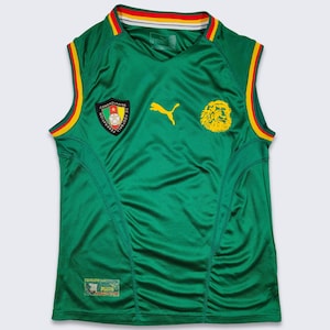 Cameroon Vintage 00s Puma Sleeveless Soccer Jersey 2002 World Cup