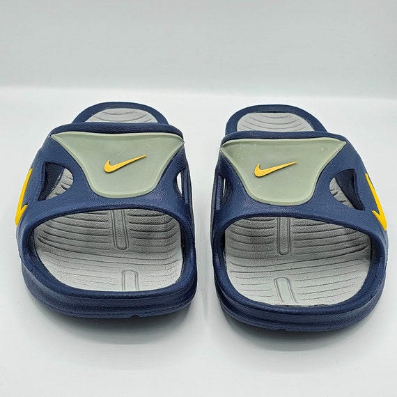 nike vintage slides