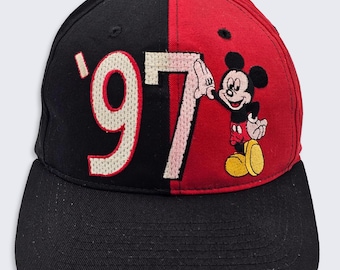 Mickey Mouse Vintage 90s Disney World 97 Snapback Hat - Black