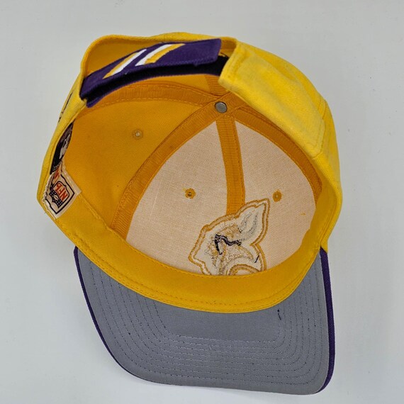 Minnesota Vikings Vintage 90s Starter Pro Line Strap Back Hat