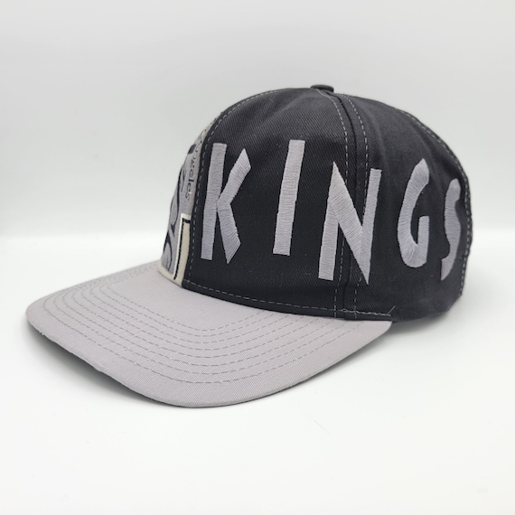Los Angeles Kings Vintage 90s Twins Snapback Hat - NHL