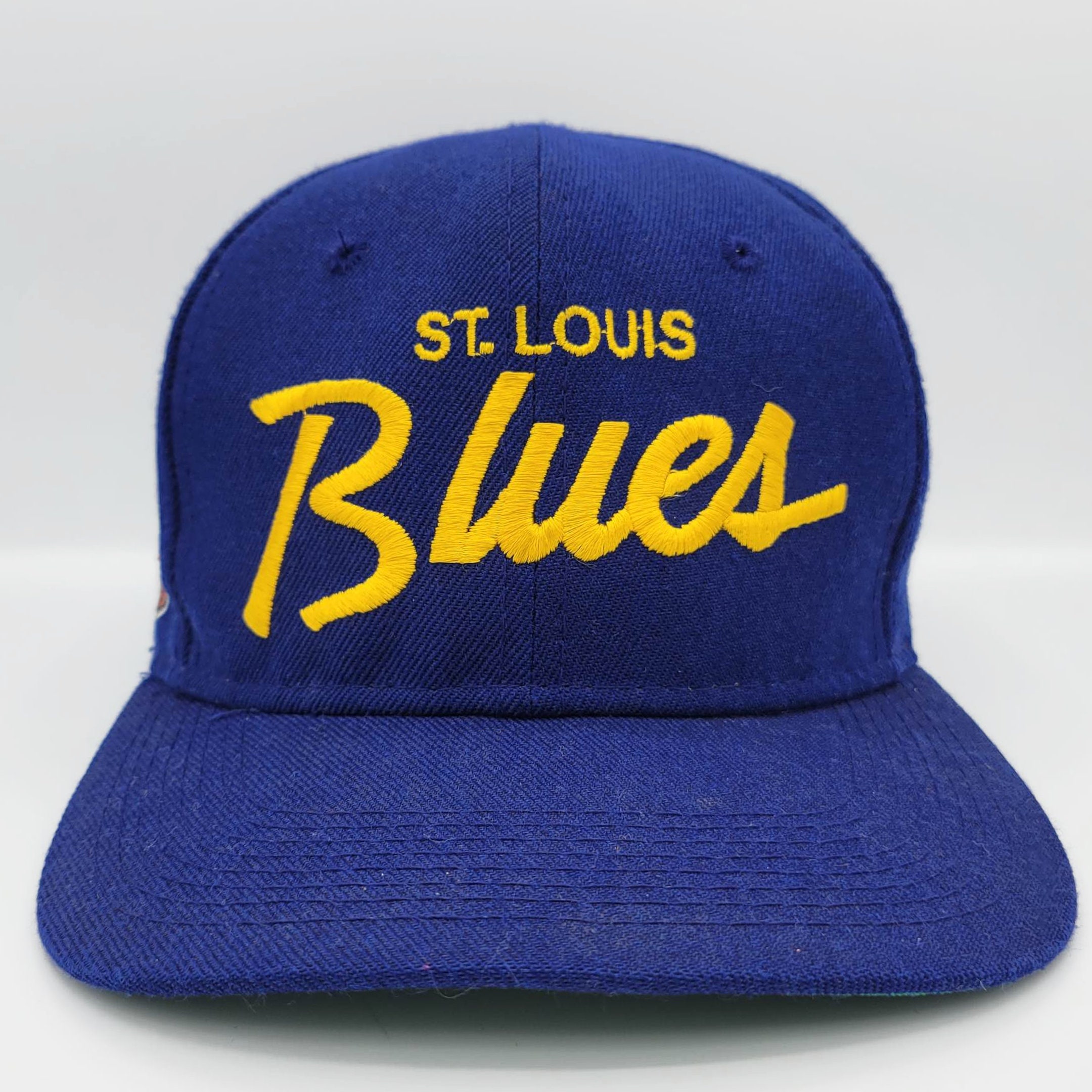 St Louis Blues Vintage 90s Script Sports Specialties Snapback -  Israel