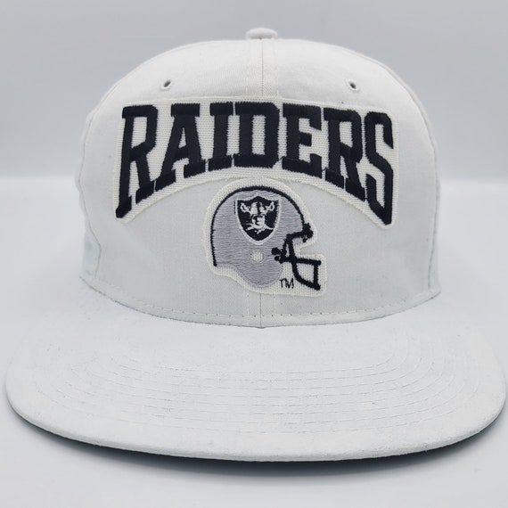 Los Angeles Raiders Vintage New Era Snapback Hat - NFL Football
