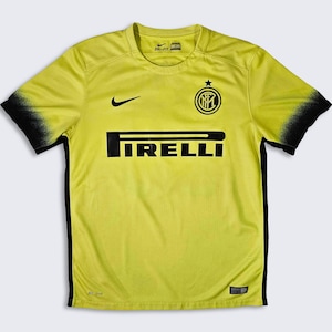 Inter Milan Nike Ahmed Soccer Jersey - Fluorescent Yellow Uniform Shirt - Sponsor Pirelli - No. 20 - Men&#39;s Size : Medium (M) - FREE SHIPPING