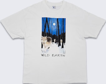 Wild Earth Vintage 90s Wolves Art T-Shirt -  Single Stitch White Human-i-Tees  -  Art Printed on Front  - Men's Size : 2XL -  FREE SHIPPING