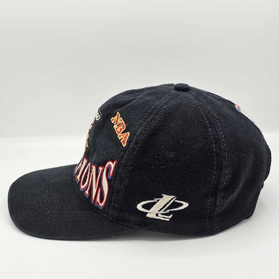 Chicago Bulls Vintage 90s Championship Logo Athletic Snapback Hat