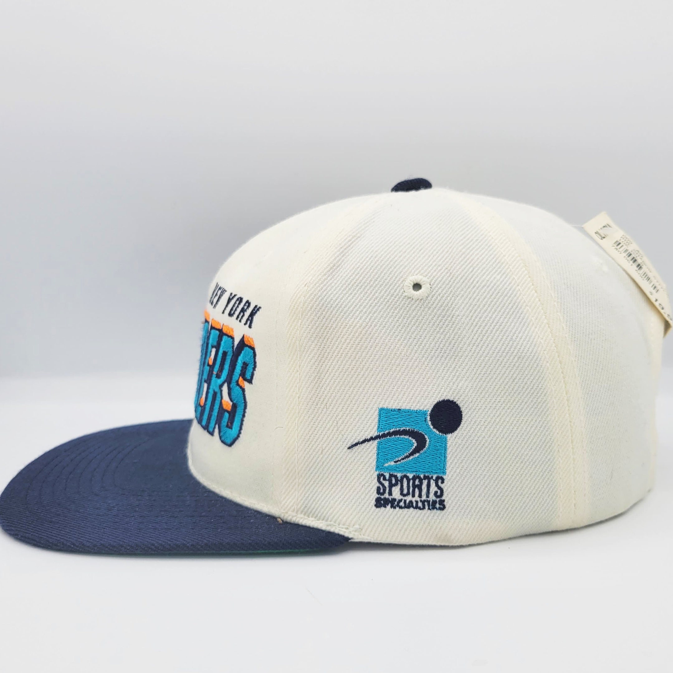New York Islanders Vintage 90s Sharktooth Snapback Fisherman Logo Cap |  Shop THRILLING