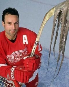 Vintage Detroit Red Wings 90s Paul Coffey Starter Hockey Jersey Infamous  Tupac