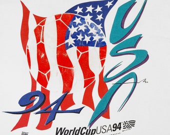 World Cup Soccer Vintage 90s USA Magic Johnson T's T-Shirt - 1994 - Printed in USA - Americas Favorites - Men's Extra Large - Free Shipping