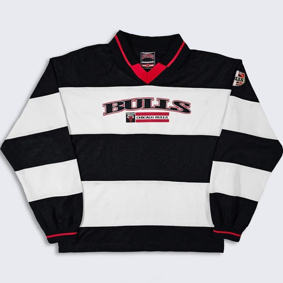 Chicago Bulls Vintage 90s Nutmeg Mills Long Sleeve Polo Shirt - Black & White Color - Licensed - Men's Size : Large ( L ) - FREE SHIPPING