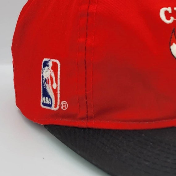 Chicago Bulls Vintage 90s Sports Specialties Snapback Hat - Back