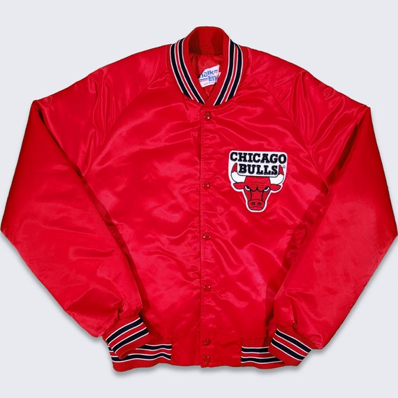 Chicago Bulls Vintage 80s Chalk Line Satin Bomber… - image 2