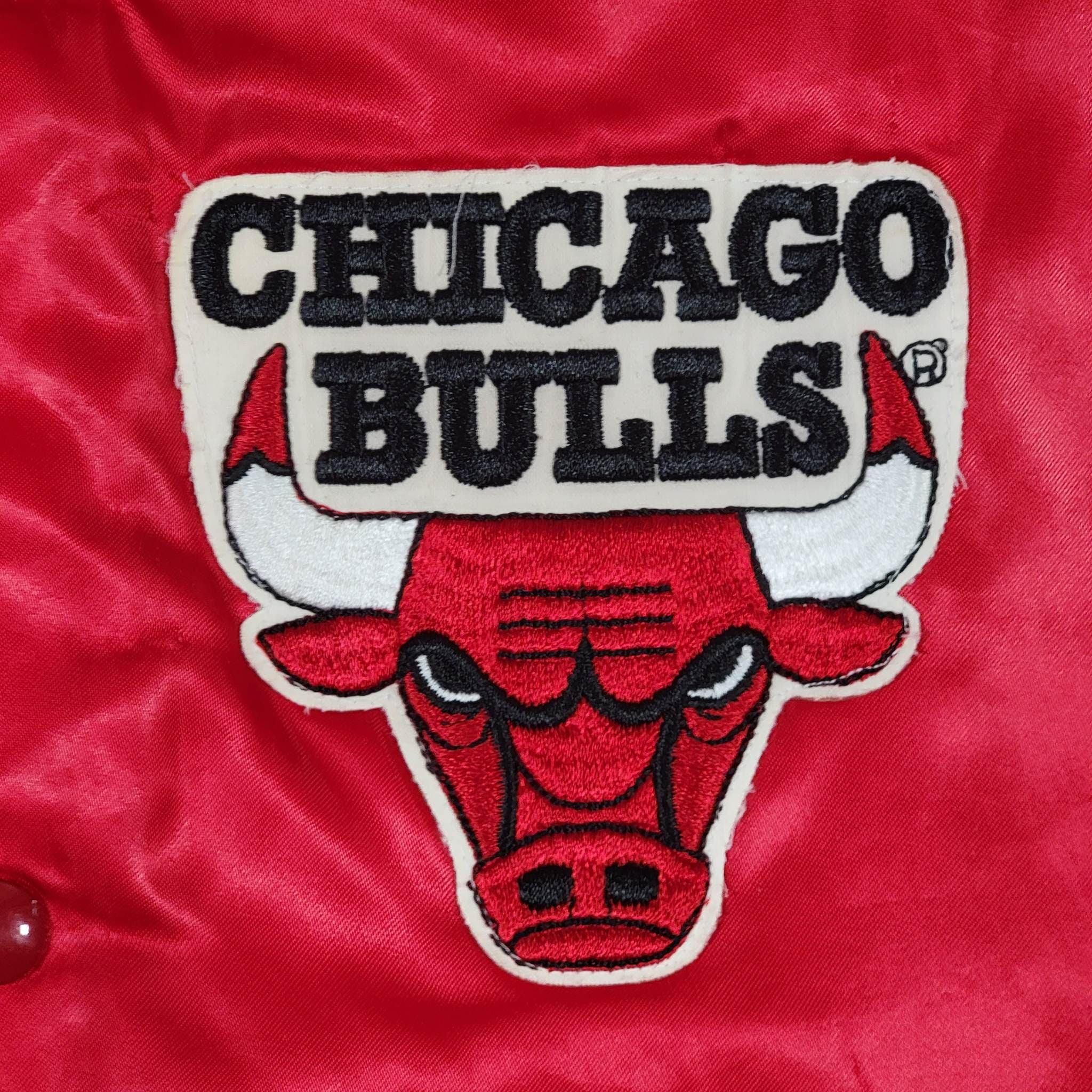 Chicago Bulls Vintage 80s Chalk Line Satin Bomber Jacket NBA -  Israel