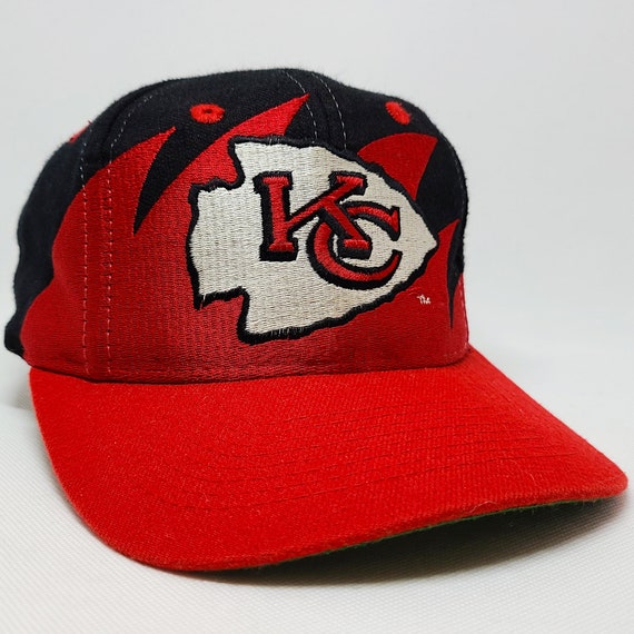 Kansas City Chiefs Vintage 90s Sharktooth Snapback