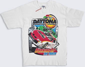 NASCAR Vintage Daytona 500 Racing T-Shirt - Official Speedwear - NWT - New with Tags - Deadstock - Men's Size : Large ( L ) - Free Shipping