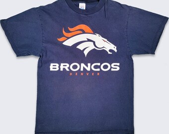 Denver Broncos Vintage 90s Logo 7 T-Shirt - NFL Football Blue Tee - With Large Logo Printed on Front - Men's Size : Medium  - FREE SHIPPING
