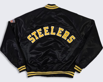 Pittsburgh Steelers Vintage 80s Chalk Line Satin Bomber Jacket - Black & Yellow Color NFL Coat - Size Men's : Large ( L ) - FREE Shipping