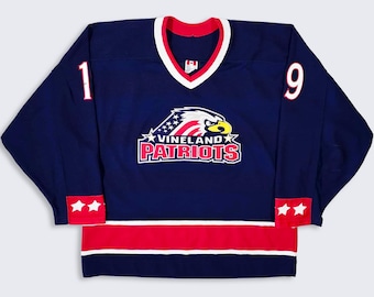 Vineland Patriots Vintage 90s CCM Hockey Jersey - American Bald Eagle - Made in Canada - Size Men's : Large ( L ) - FREE Shipping