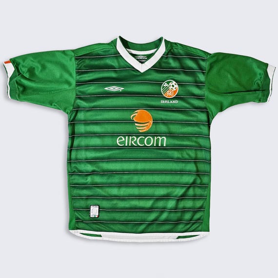 Ireland Vintage Y2K Umbro Soccer Jersey